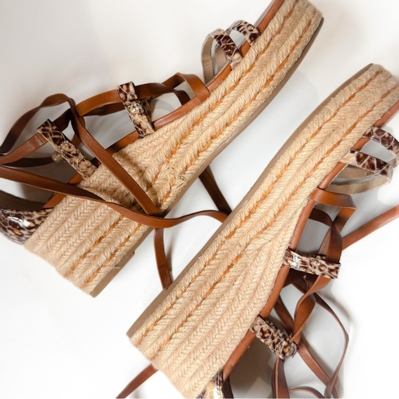 Louise et Cie snakeskin laceup platform strappy sandal ❤️ - Picture 6 of 11